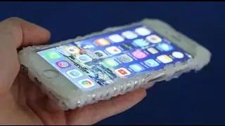Comment faire une couverture de téléphone - à l'aide de la colle chaude