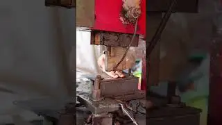 Mastering Precision: Manual Press Cutting Machine Operator