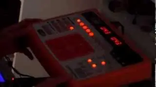 Roland D2 Groovebox MEGAMIX Jam