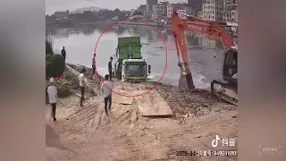 Bad Day at Work 2020 Part 32- Best Funny Work Fails 2020