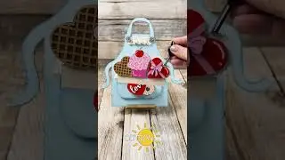 Valentine's day add-on for the Interchangeable apron  #lasercutfiles #diy @cutsunsvg