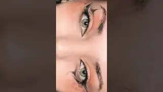 I tried a TikTok trend 😁 #makeup #maquillage #makeupartist #effects #sfx #graphicliner #mix