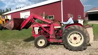 ** SOLD ** Farmall 460 Utility - Selling on K-BID.com - Located in Fertile, Iowa  v2