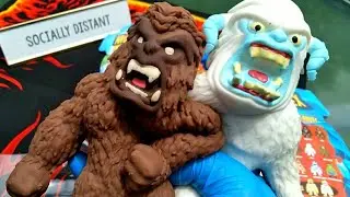 Bigfoot & Yeti 9! Monster Flex First Look! Cryptid Insanity!