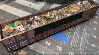 BFTX Custom Trash Train in HO scale. Thanks to BLCustomsMD & Dan's Railroad for the great work!