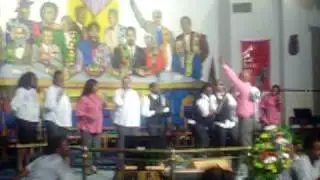 JJ Hairston & Youthful Praise: 