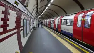 London Underground Northern Line 1995 Stock Trains At Chalk Farm 10 December 2016