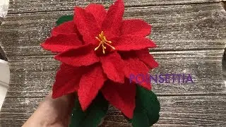 DIY Felt Flower Poinsettia