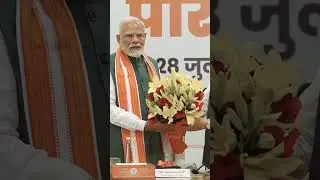 PM Modi chairs meeting with BJP Chief Ministers at party HQ