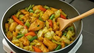 Нежное куриное филе с капустой на сковороде &ndash; Быстрый ужин за минуту!