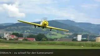 Yak 52 Kunstflugtraining