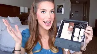 Fall Forward Friday Eve Glossybox US Unboxing | LeighAnnSays