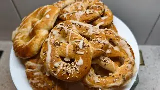 Covrigi cu mix de semințe și glazura de sare!!! 🥨🥨🥨