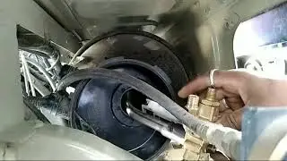 Bajaj re compact l.p.g ki tank kaise saaf kare