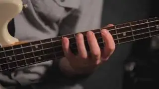 How to Play a One-Octave Scale | Bass Guitar