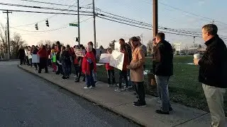 Northern Kentucky teachers hold walk-ins to protest pension plan and education funding
