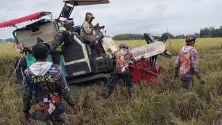 Rice field kombi gets lost before sunset‼️Old operator descends mountain to rescue