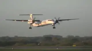 Manchester 2006 - Flybe De Havilland Canada Dash 8-400 G-JECL