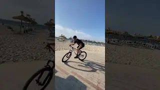 Straight from the sesh to the beach 🦦 #mtb #tbt #stairs #180 #beach #sun
