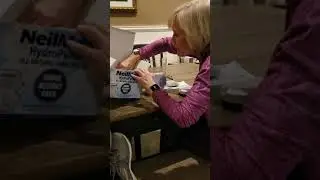 Unboxing of NeilMed HydroPulse