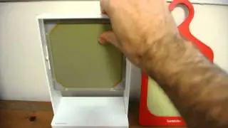 Вешалка Lumiotec и OLED-лампы Vanity на практике.