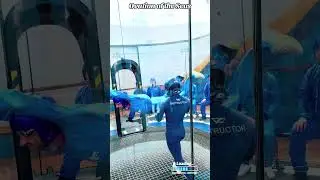 Royal Caribbean Ovation of the Seas gemimizin en arkasında SeaPlex&reg;'te Ripcord&reg; by iFLY&reg; paraş&uuml;t