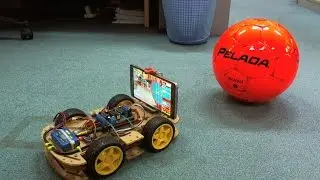 Controlling 4WD Arduino Robot via Color Tracking