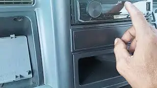 biang kerok tape/radio mobil mati#canter#sikring#djumaeri