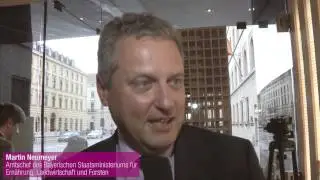 schauholz vor dem Forstministerium in M&uuml;nchen