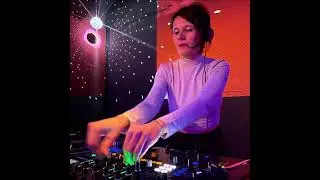 Kugelbar.Berlin_Slow Decks_Angel Lebailly