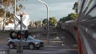 707 Operations to Deniliquin - T413 and Y127