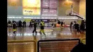 DJ Stephens Alley oop dunk during warm up