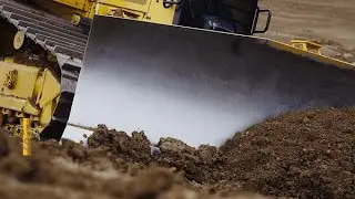 Get More from Your Cat&reg; Dozer with Genuine Cat Linkage Pins
