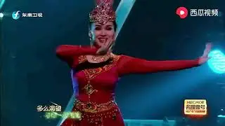 Qinnuri,琴努里,چىننۇرى. 克尔曼乐队，Uyghur guitarist, 维吾尔吉他手，قەھرىمان قېيۇم.guitarra uigur,الغيتار الأويغور