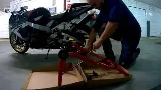 Unboxing and Assembly Rear Paddock Stand WARRIOR
