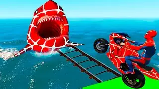 سبايدر مان اصعب دراجة نارية فوق اسماك القرش - Superheroes Ride on Motorcycle Stunt Funny Moments??