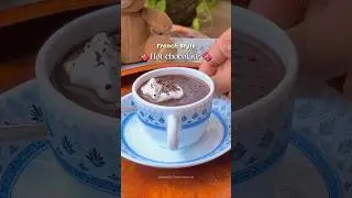 French Style Hot Chocolate ☕🍫 | Rich & Creamy Winter Drink #shorts