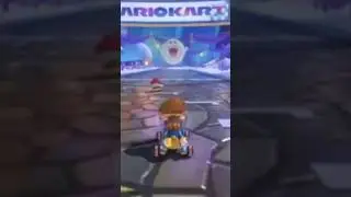 I clutched this win in Mario Kart 8 Deluxe 🔥 #mariokart8deluxe #candygamer #funny #meme #shorts