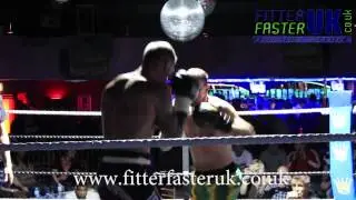 White Collar Boxing Oscar Phillips VS Barry 'Relentless' King-Full Fight