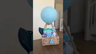 DIY hot air balloon baby shower gift 🎈🍼 Follow for more creative DIY ideas!