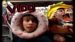 Spirit Halloween Store Vlog