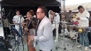 Tomando cerveza Estrellas Del sur el encano Nari&ntilde;o 