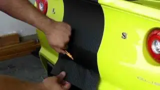 3M Carbon Fiber Vinyl Stripe Install on Lotus Elise Part 2