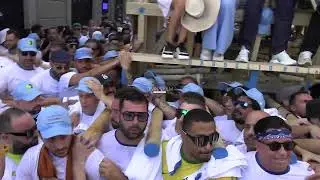 NOLA 2025 - GIGLIO DEL  SALUMIERE ARRIVA IN PIAZZA DUOMO - PARANZA ORGOGLIO NOLANO
