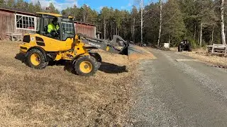 K&ouml;p Hjullastare Volvo L20H med skopa och gafflar p&aring; Klaravik