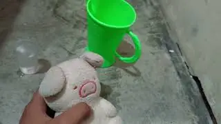Comiendo huevo estrellado 