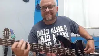 Money - Pink Floyd - Bass cover