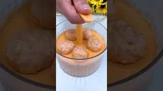Perfect meatballs every time with our Translucent Meatball Maker!