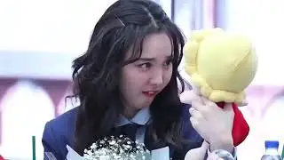 TWICE Nayeon vs Plushee