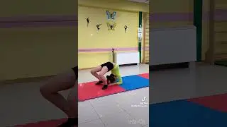 Allenamenti di acrobatica: MARGHERITA 💖